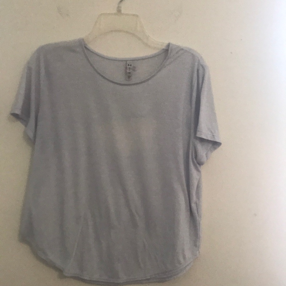 Under Armour Grey Women’s Short Sleeve Shirt